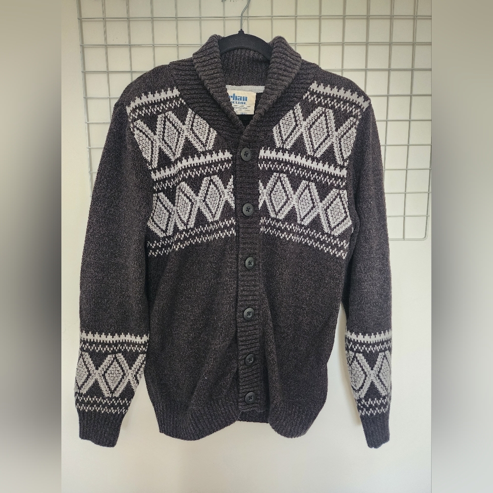 Urban Pipeline Black and White Cardigan Sweater